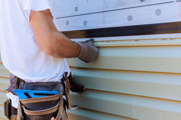 Trusted Emergency Siding Repair service in Dalton, OH - Creative Siding